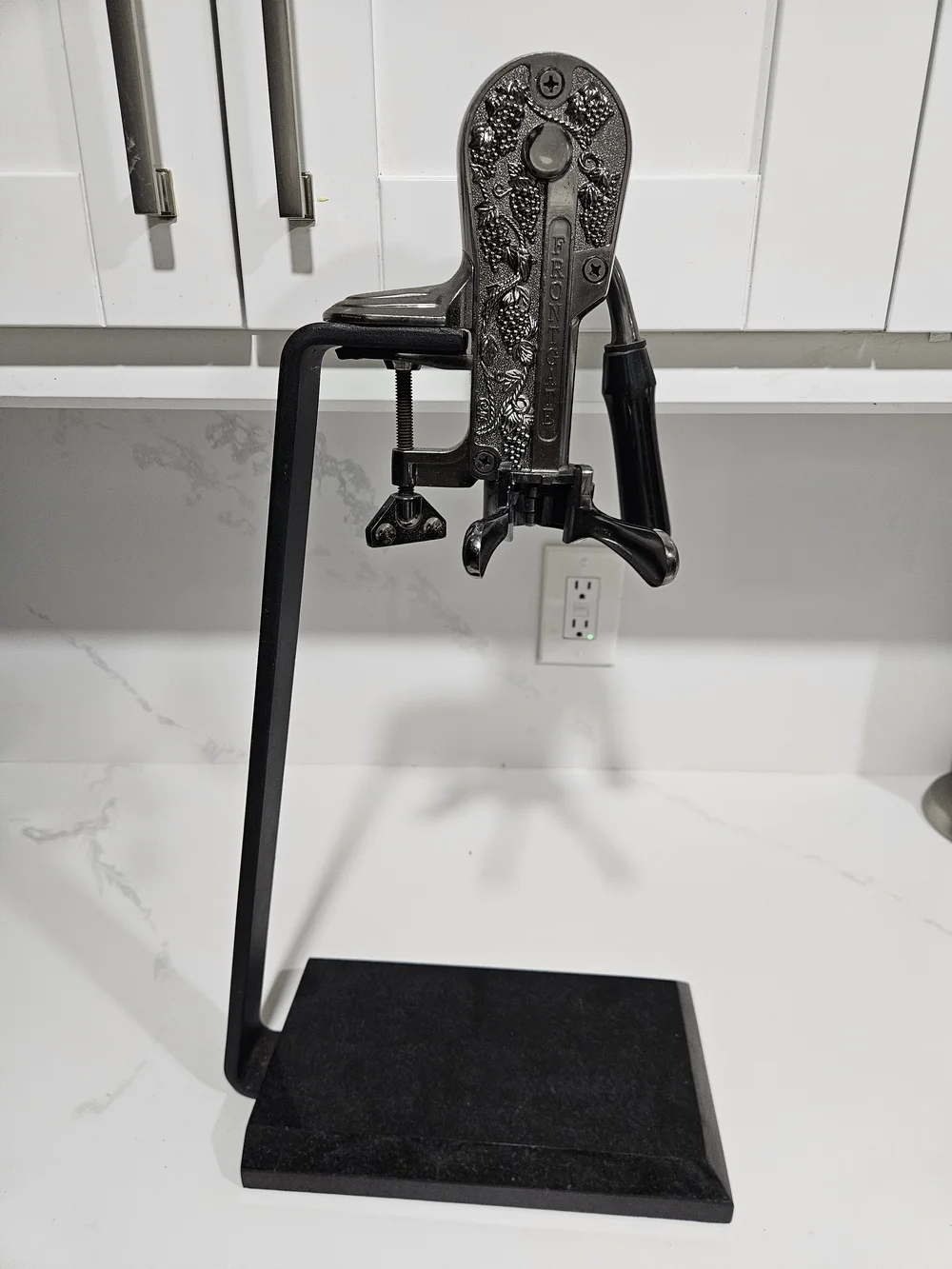 Frontgate Standing Wine Bottle Opener with Granite Base Pre-owned